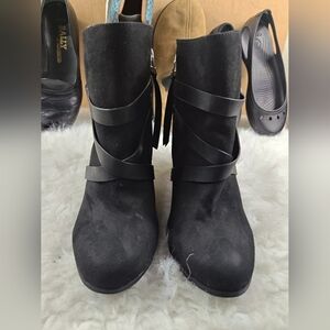 Torrid Black Suede Zipper Side Ankle Boots Women’s Size 10W | 3″ Heel